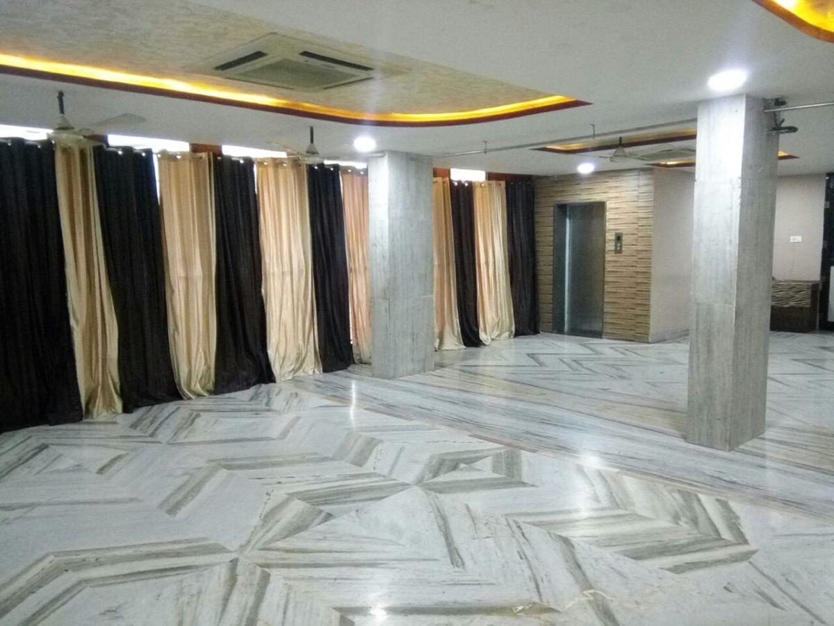Hotel Shree Pushpak Raigarh Buitenkant foto