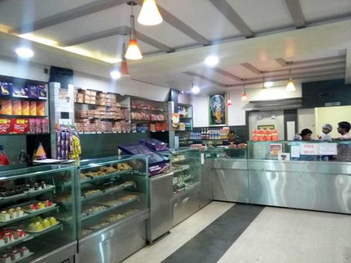 Hotel Shree Pushpak Raigarh Buitenkant foto